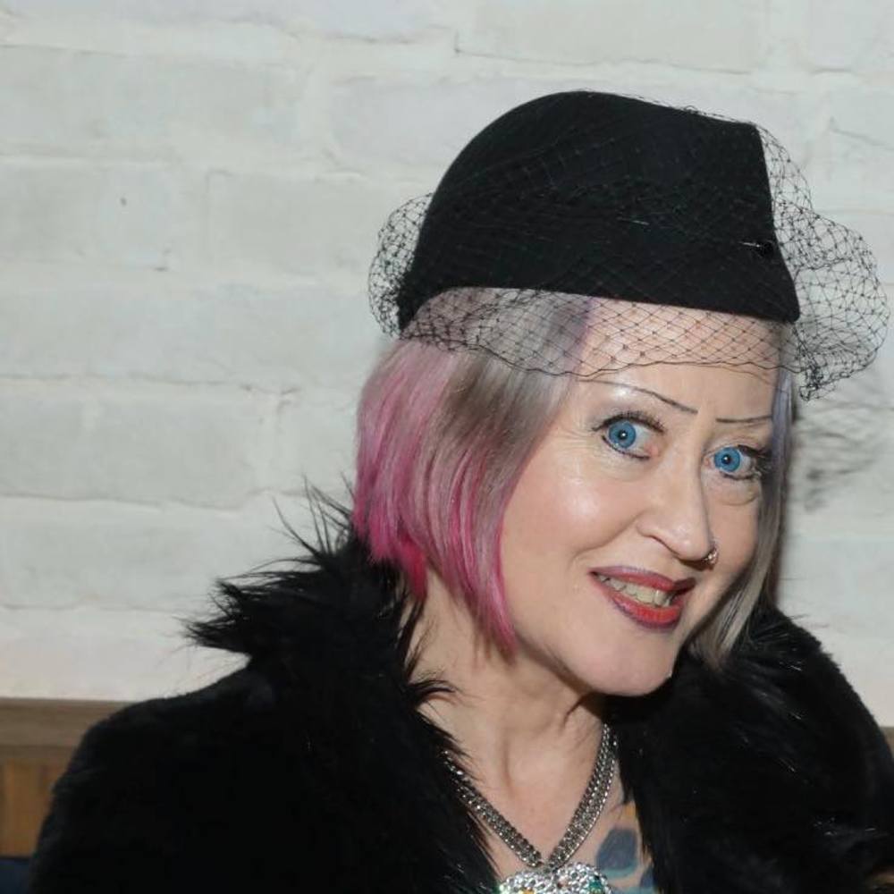 Meet your Posher, Kat